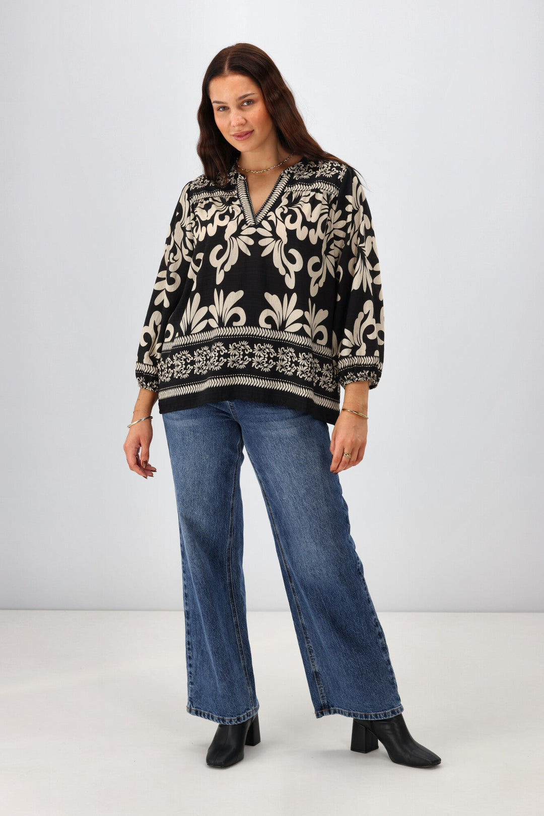 Gloss The Label Zaylee Border Print Top