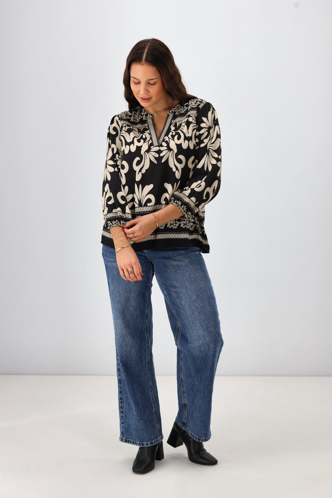 Gloss The Label Zaylee Border Print Top