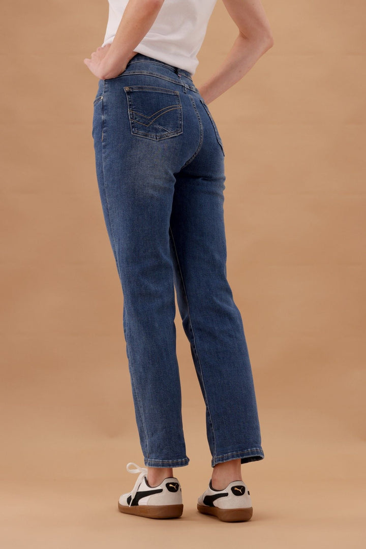 Elm Ada Straight Leg Jean Washed Blue