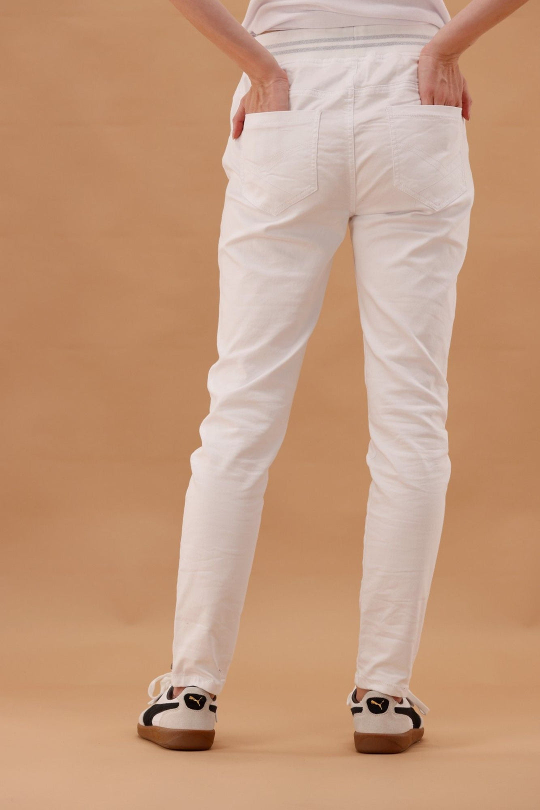 Elm Margo Jogger White