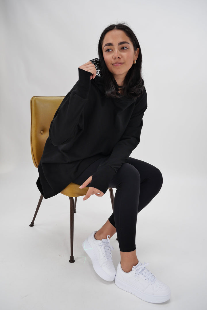 Label Discovery Hoodie Black with animal print