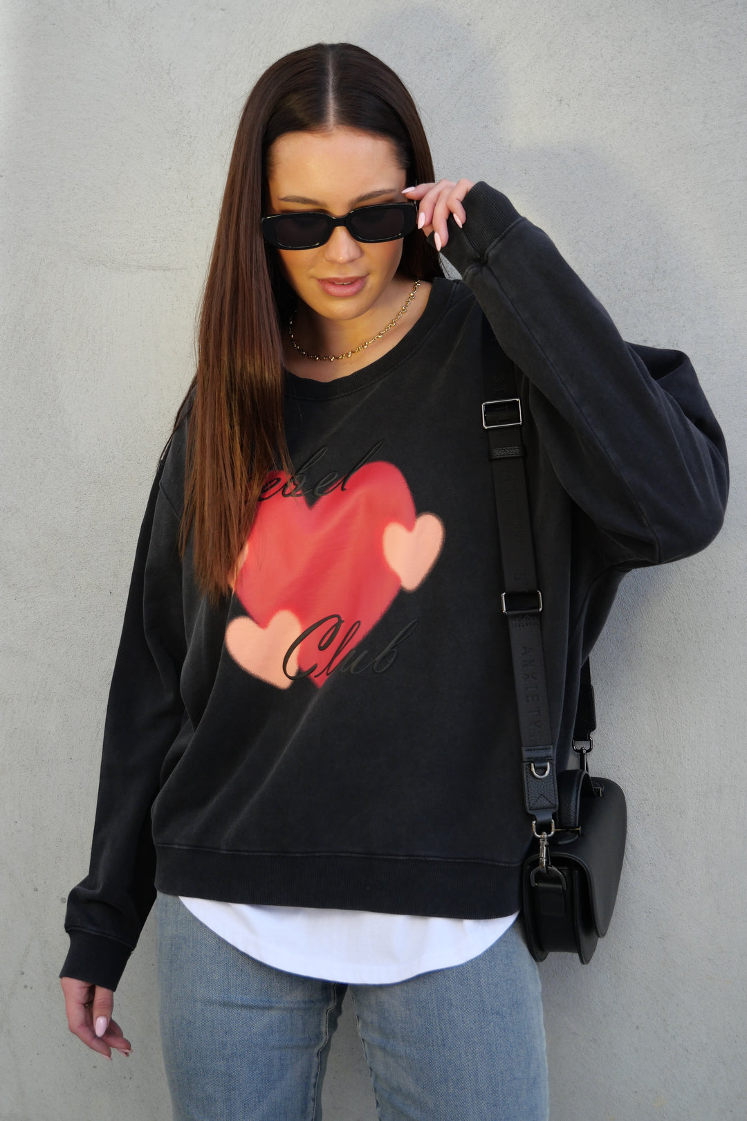 Rebel Club Double Heart Crew Washed Black