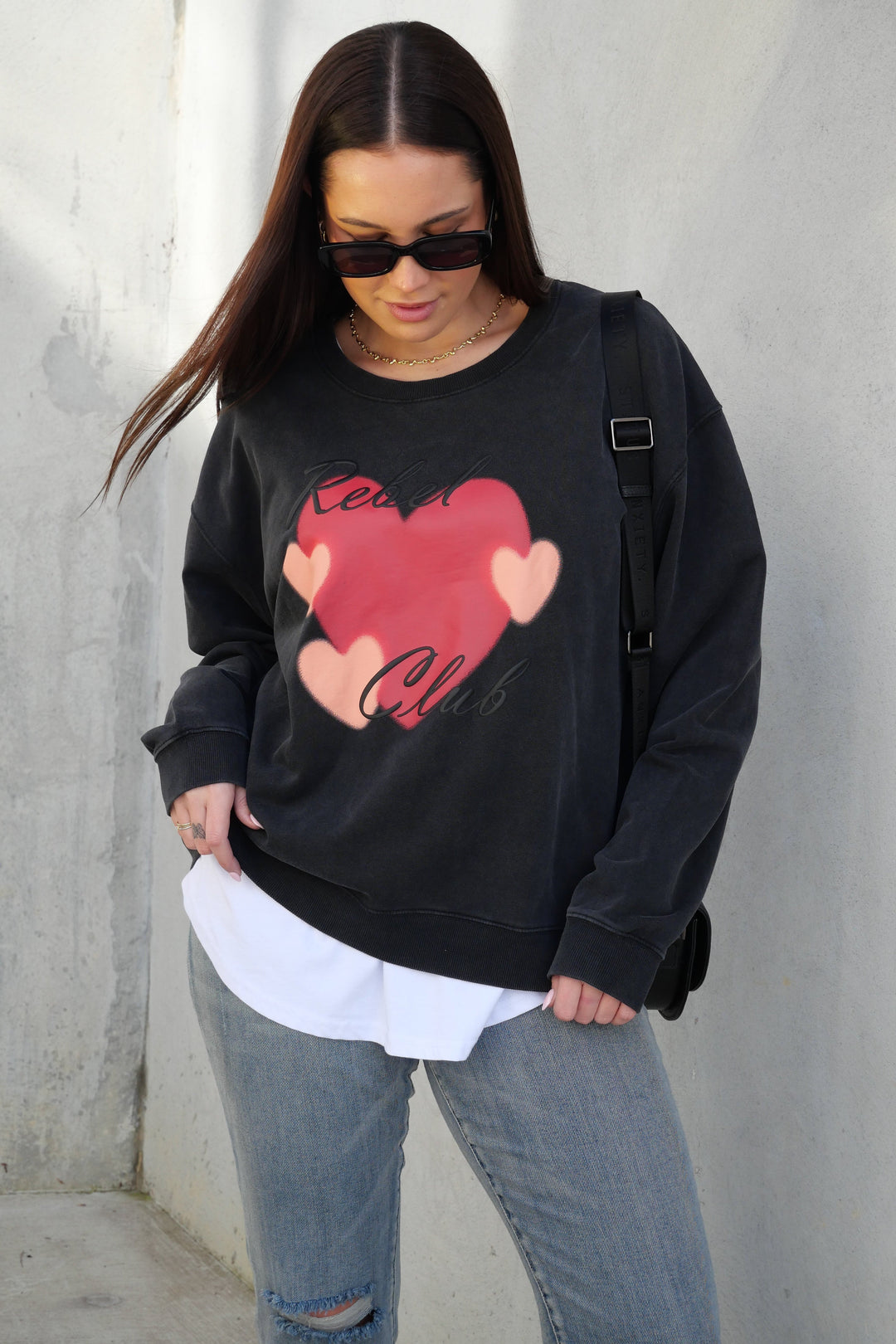Rebel Club Double Heart Crew Washed Black