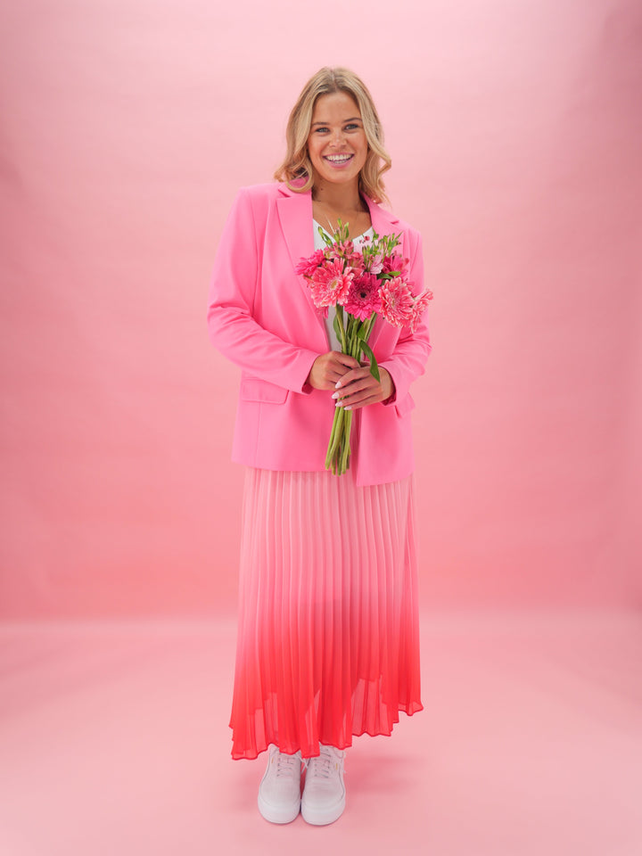 Gloss The Label Dawn Pleat Skirt Pink Ombre