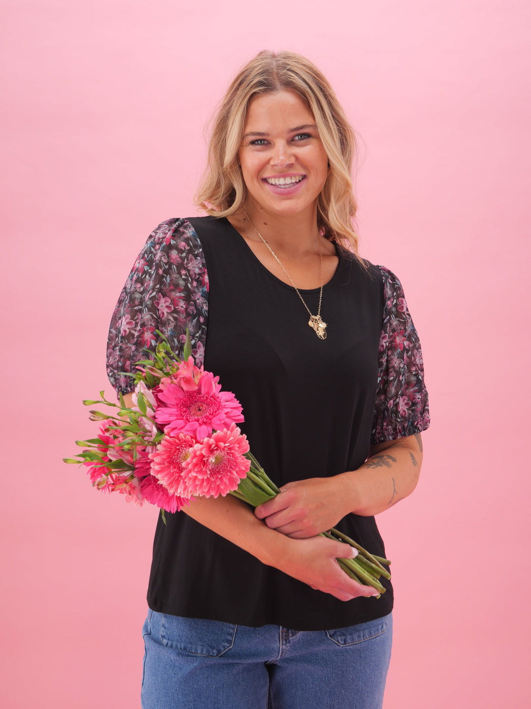 Gloss The Label Malina Contrast Sleeve Top Teal Pink Floral