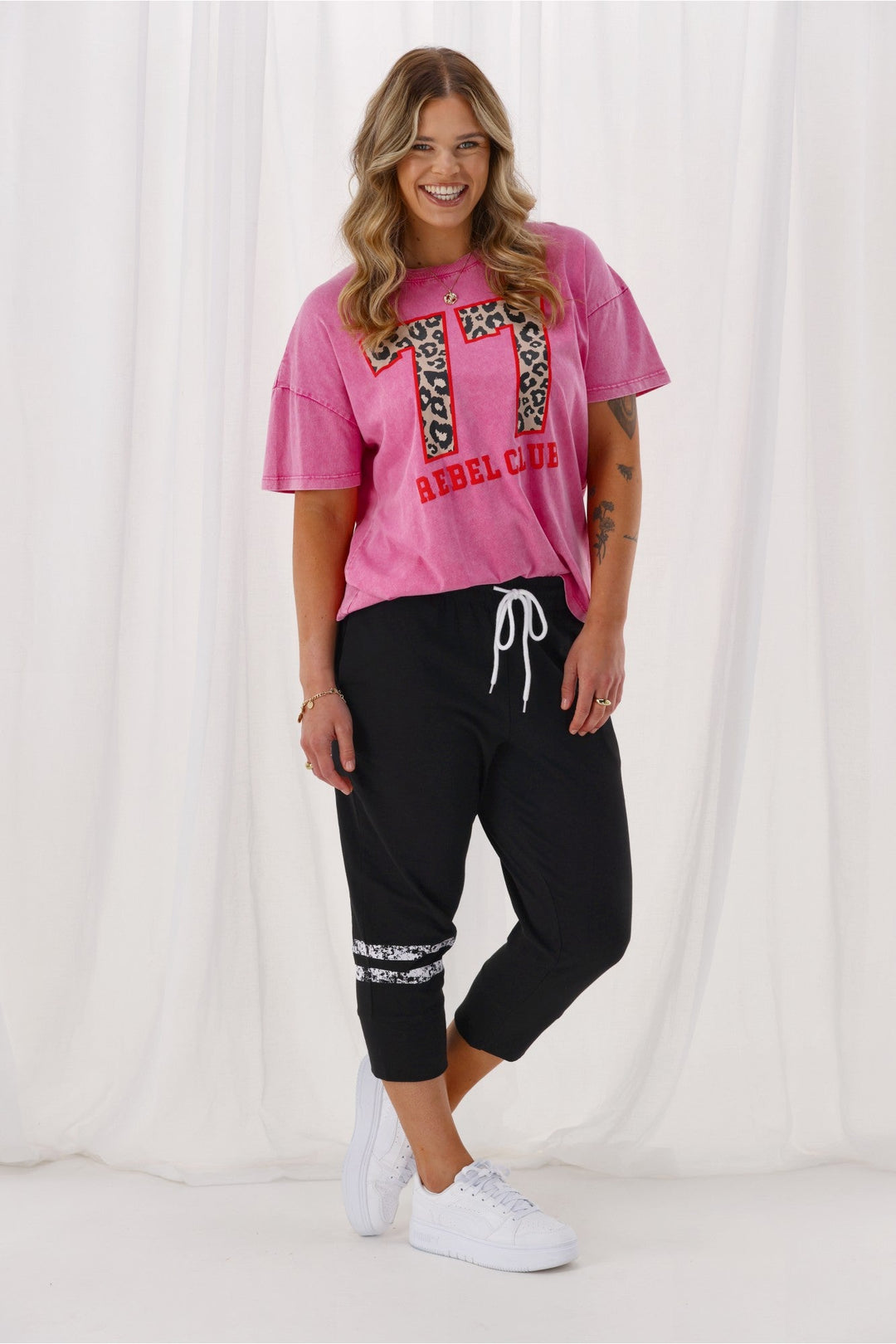 Rebel Club Halftime 3/4 Jogger Black White Stripe