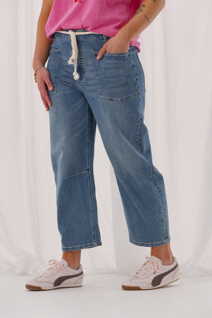 Rebel Club Hayden Slouchy Jean Washed Blue