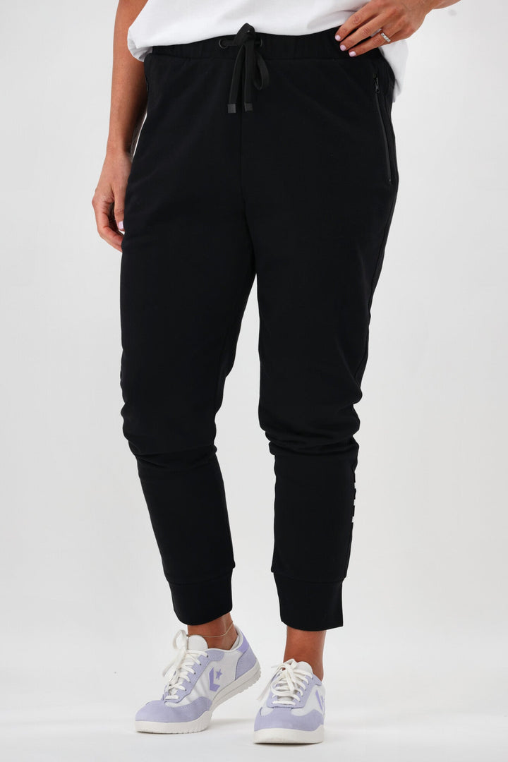 Rebel Club Kickback Pant Black White