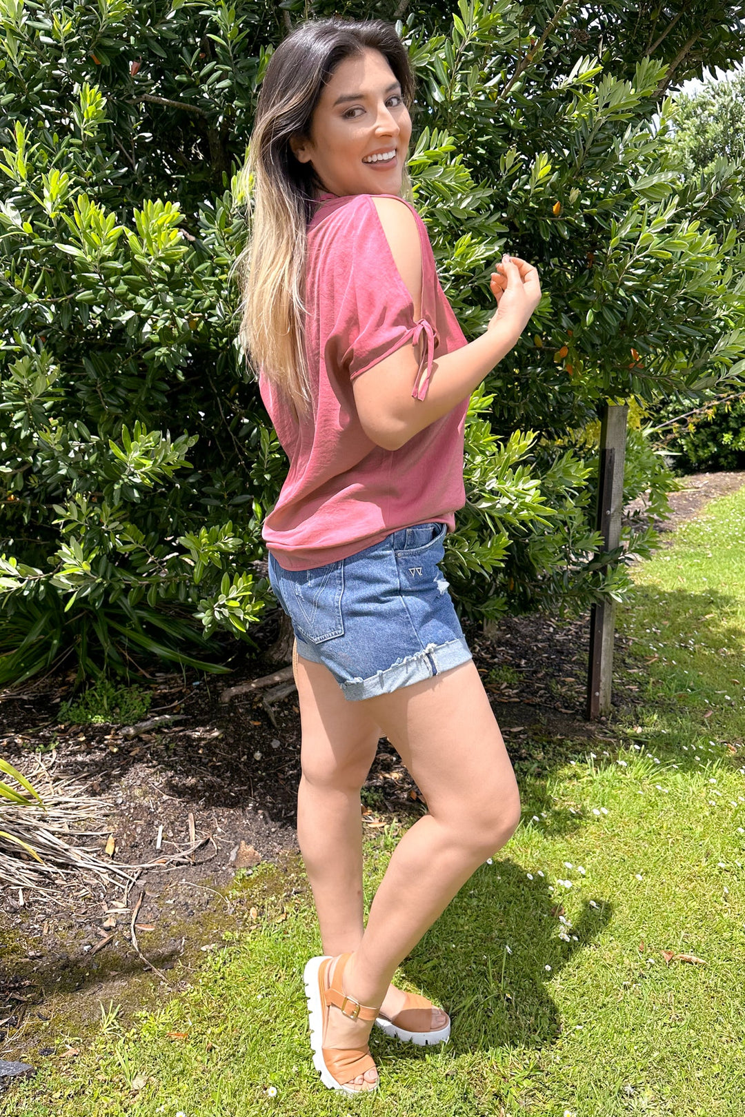 Label Willow Cold Shoulder Top Rose Pink