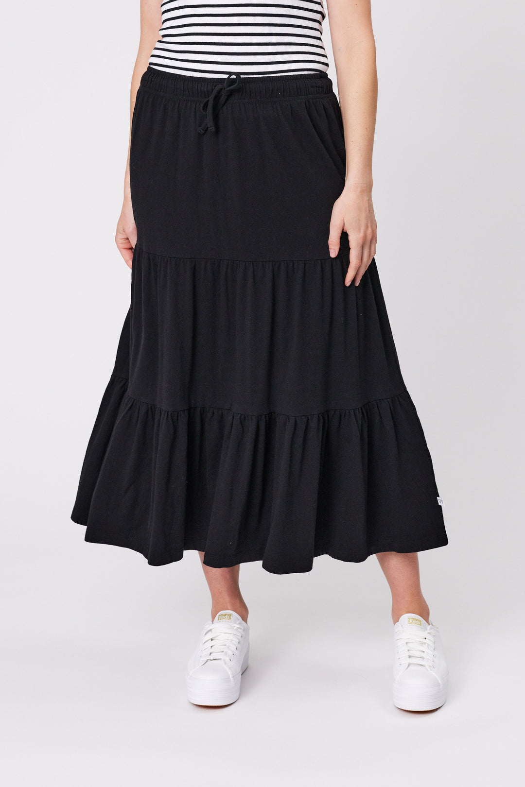 Essentials Midi Skirt Black