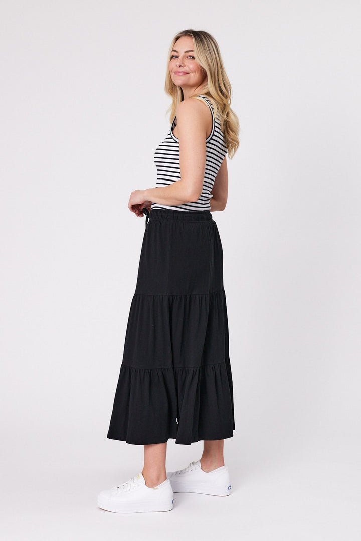 Essentials Midi Skirt Black