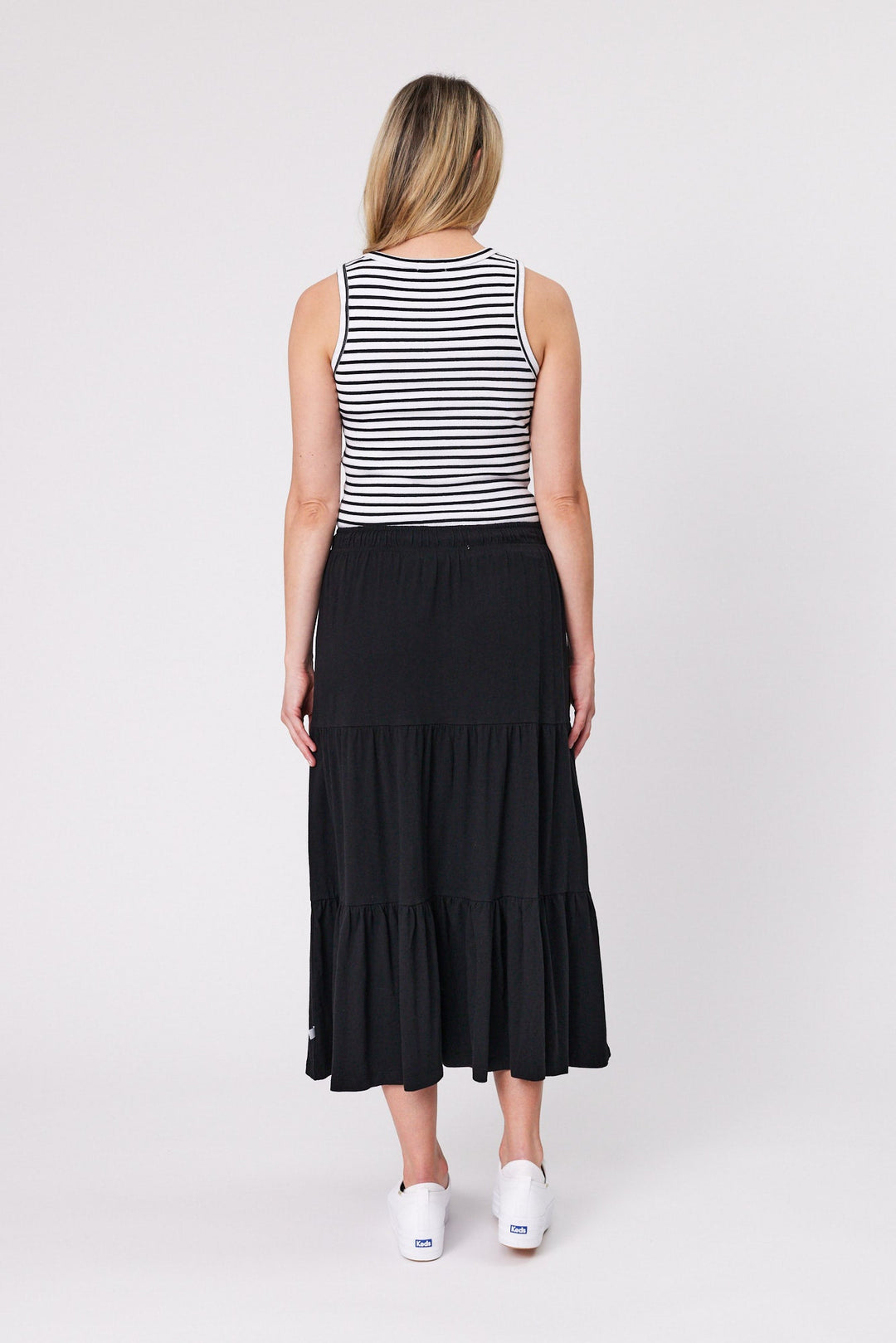 Essentials Midi Skirt Black