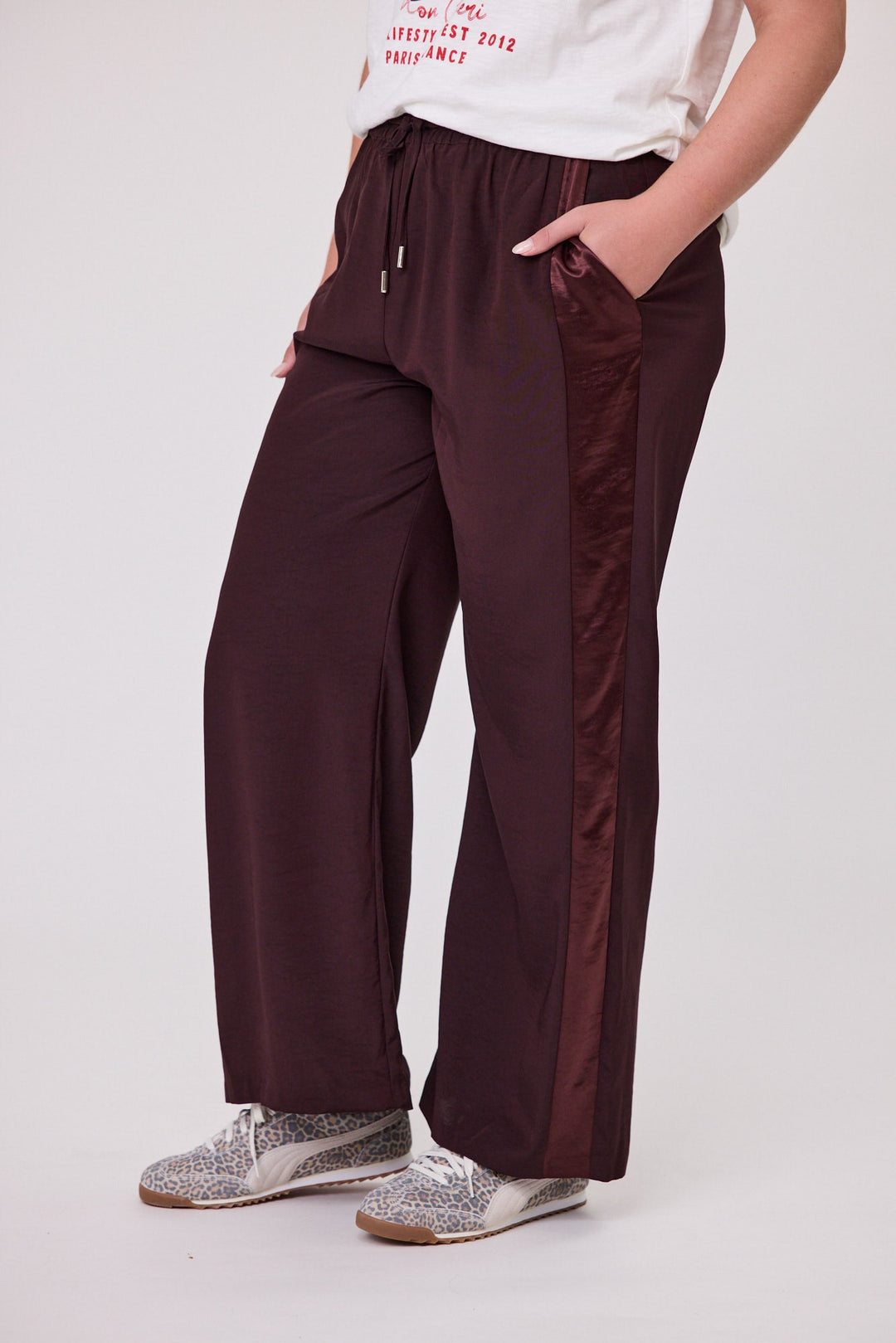 Gloss The Label Havanna Satin Stripe Pants Chocolate