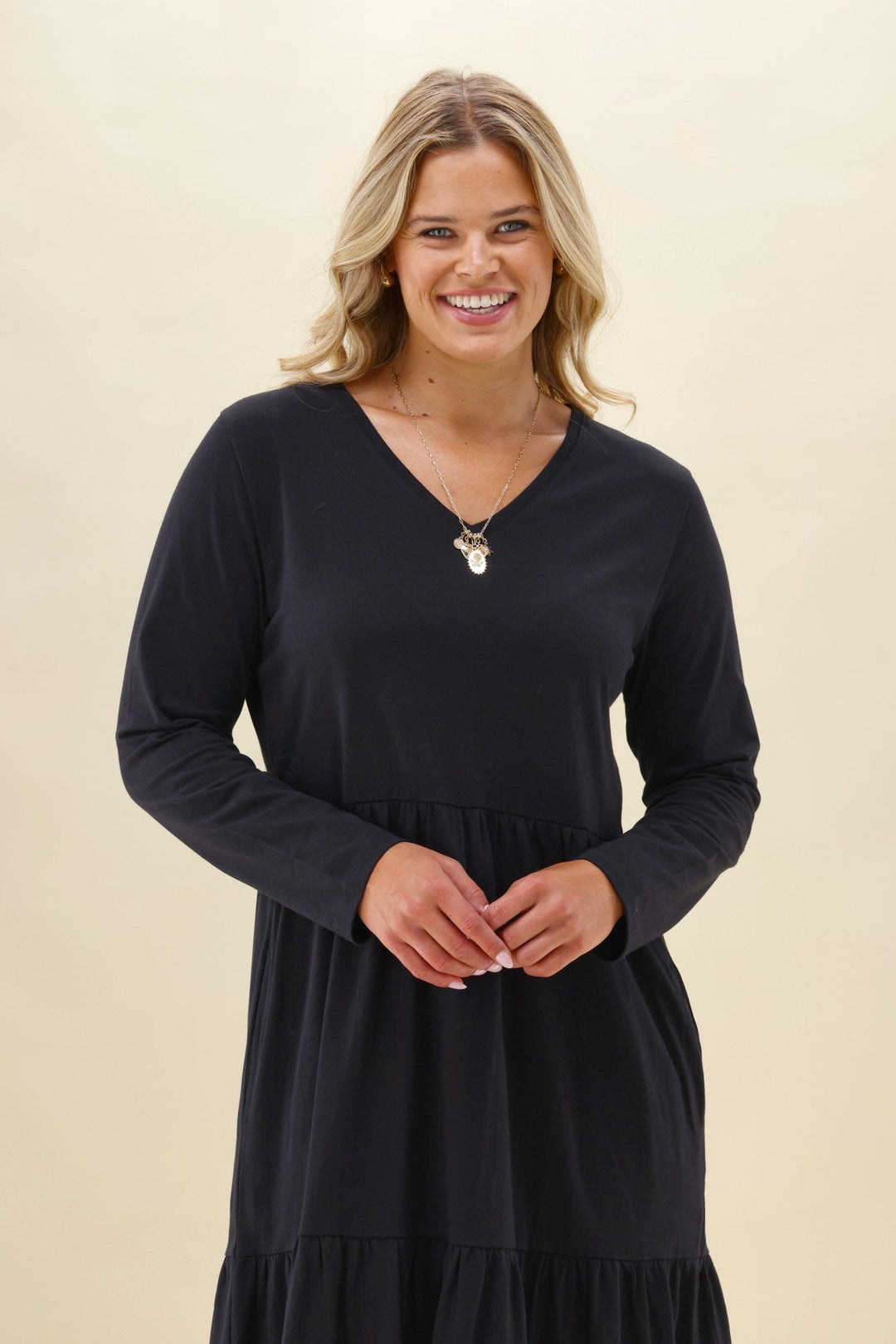 Shine On Essentials Long Sleeve Tiered Dress Black