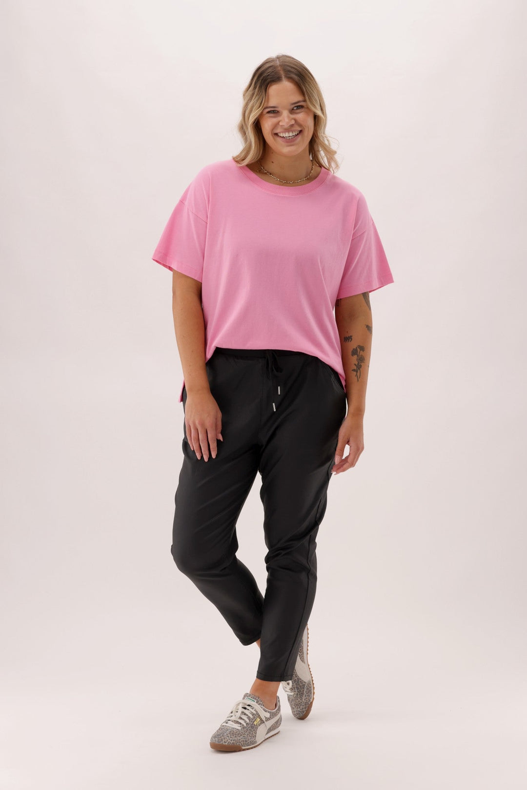Label Anew Wetlook Jogger Black