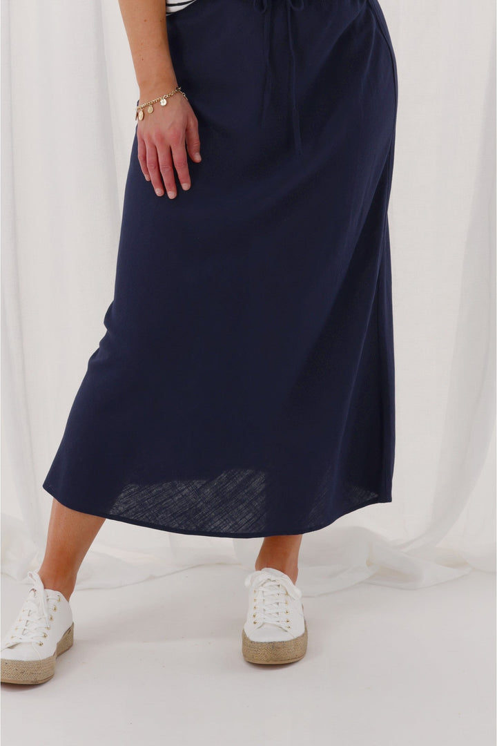Label Avelina Skirt Navy