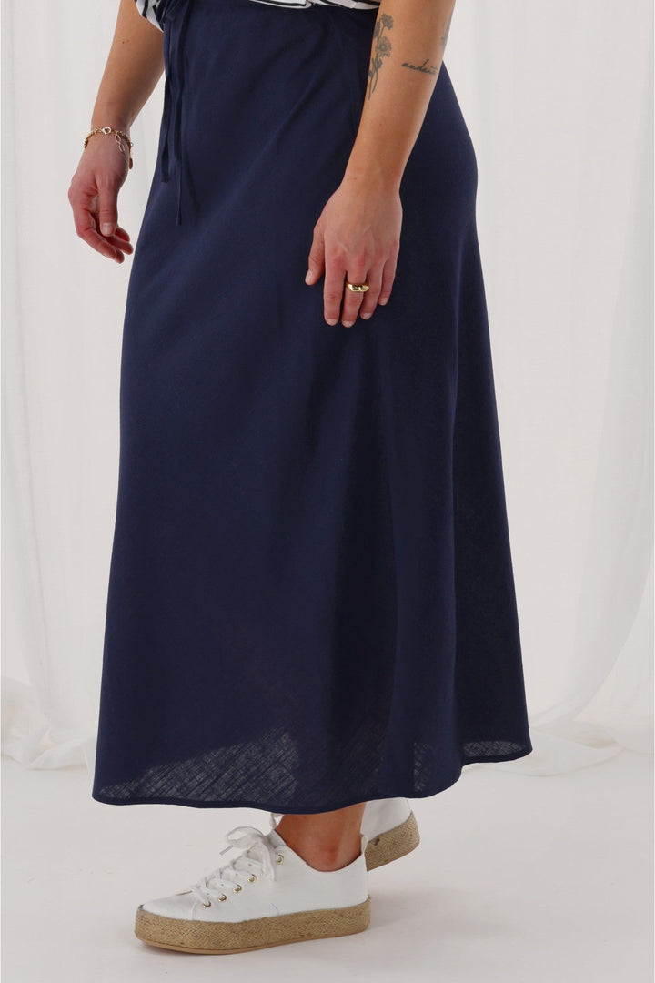Label Avelina Skirt Navy