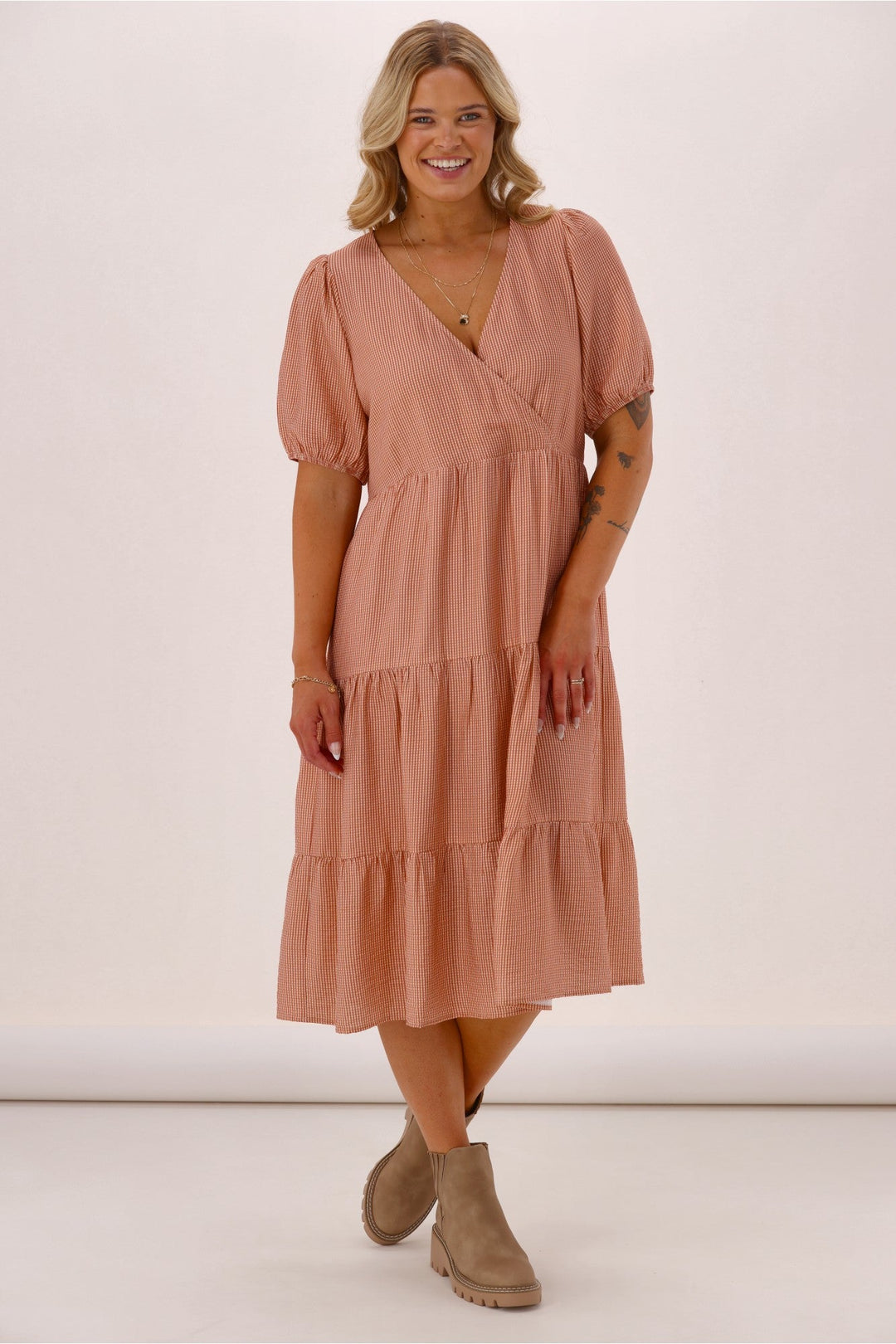 Shine On Label Bellezza V Neck Midi Dress Rust