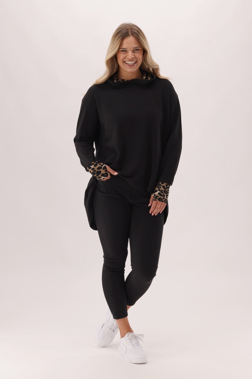 Label Discovery Hoodie Black