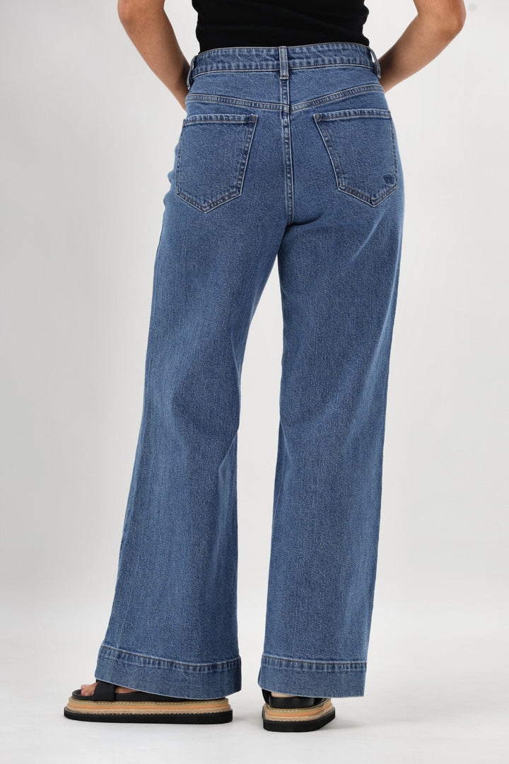 Label Kazniah Patch Pocket Wide Leg Jean Washed Blue