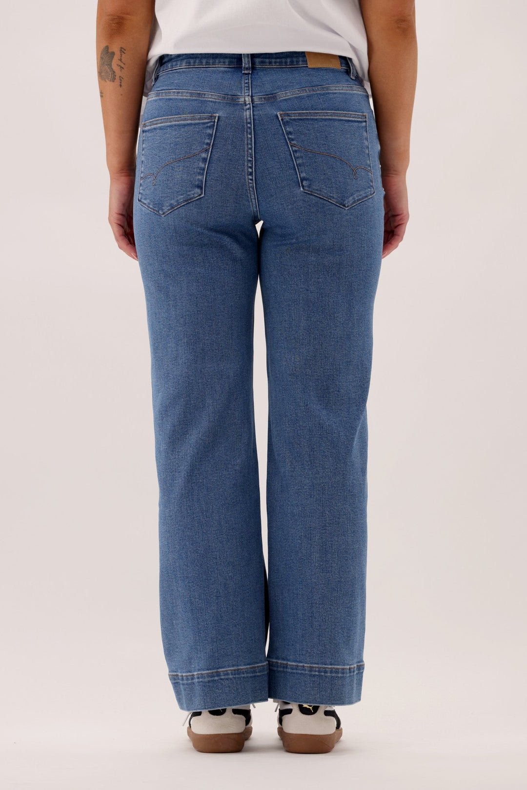 Label Keanu Studded Jean Washed Blue