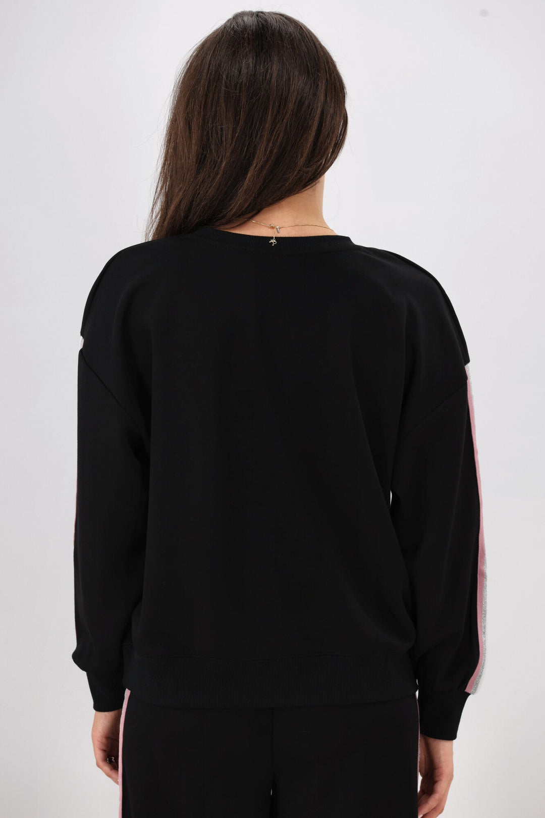 Label Keara Star Crew Black