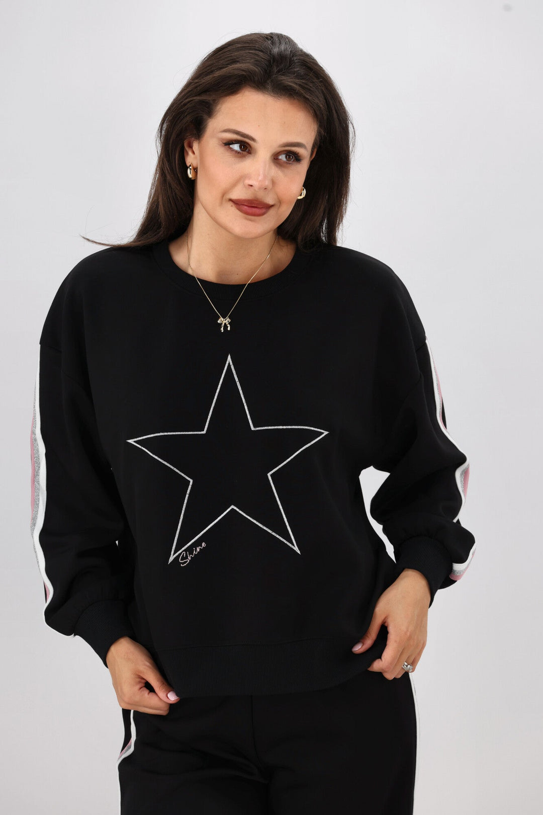 Label Keara Star Crew Black
