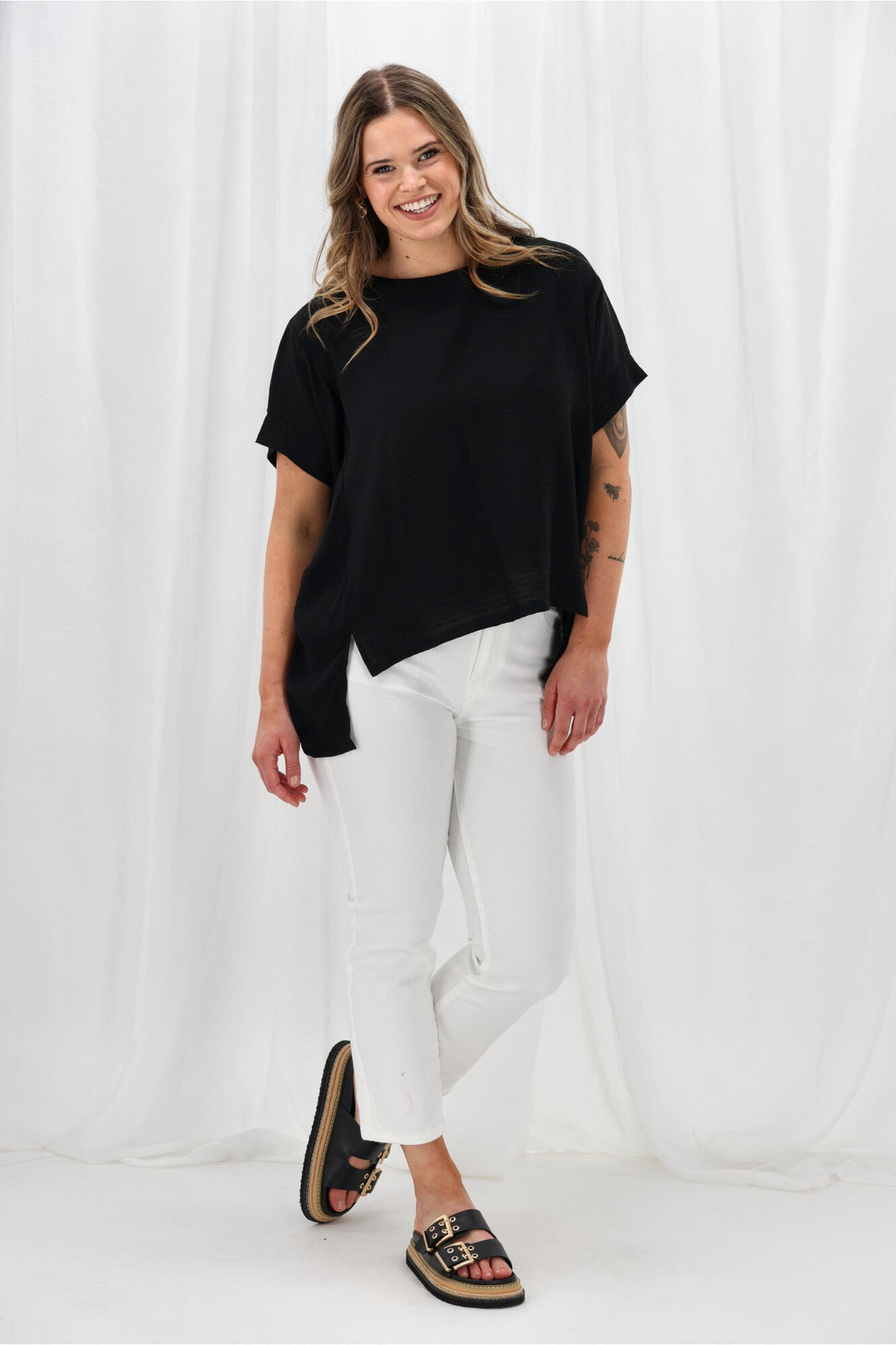Label Kensington Top Black