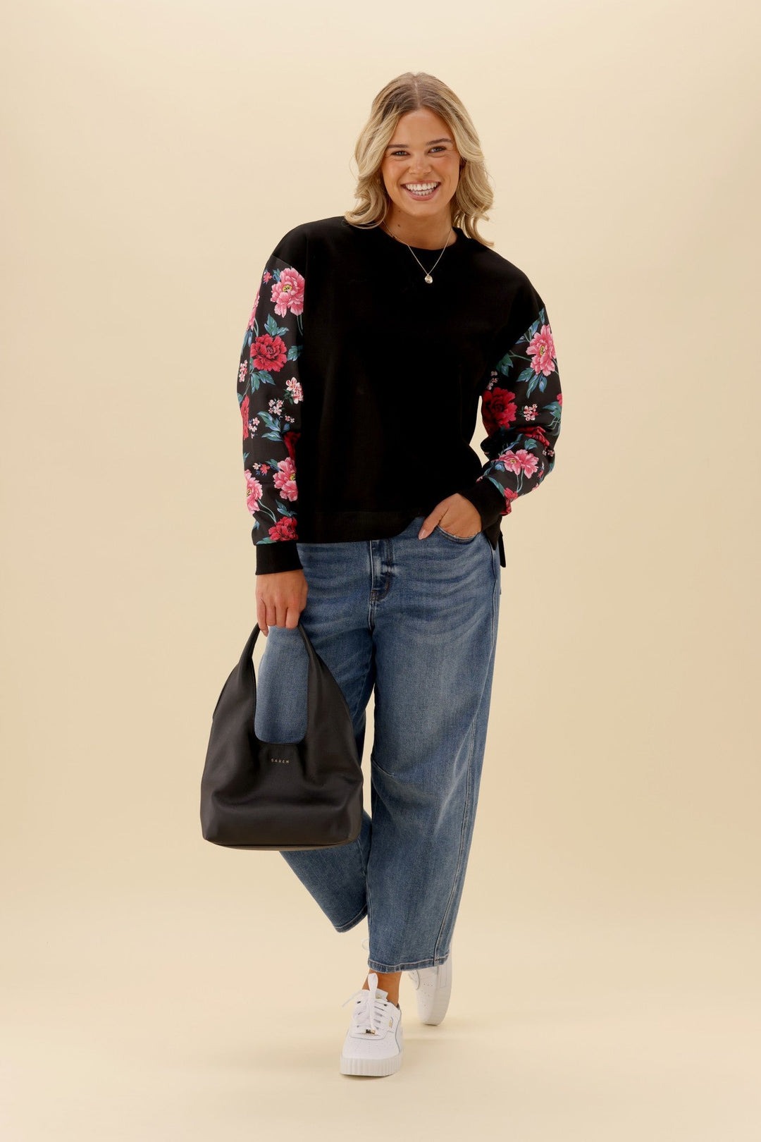 Label Luma Crew Black Floral