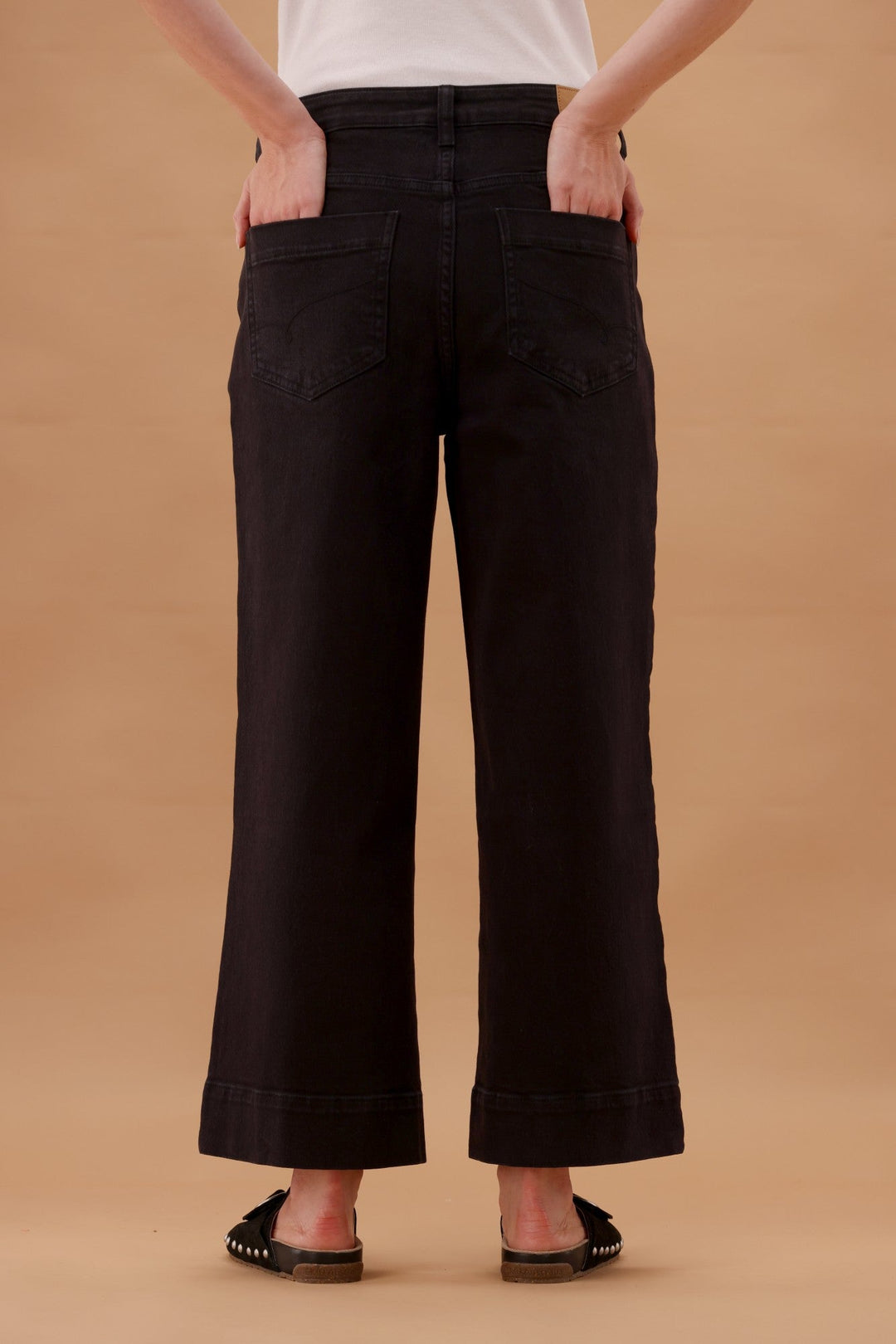 Label Owen Wide Leg Cropped Jean Black