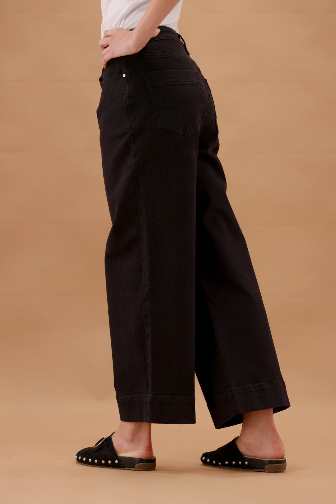 Label Owen Wide Leg Cropped Jean Black
