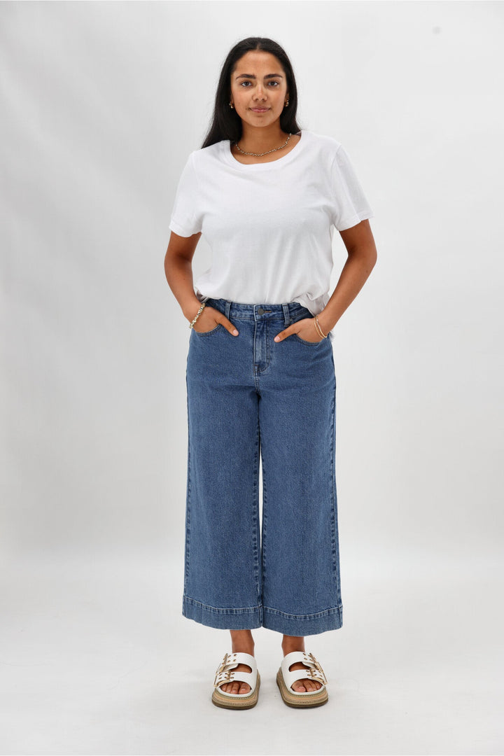 Label Owen Wide Leg Cropped Jean Washed Blue