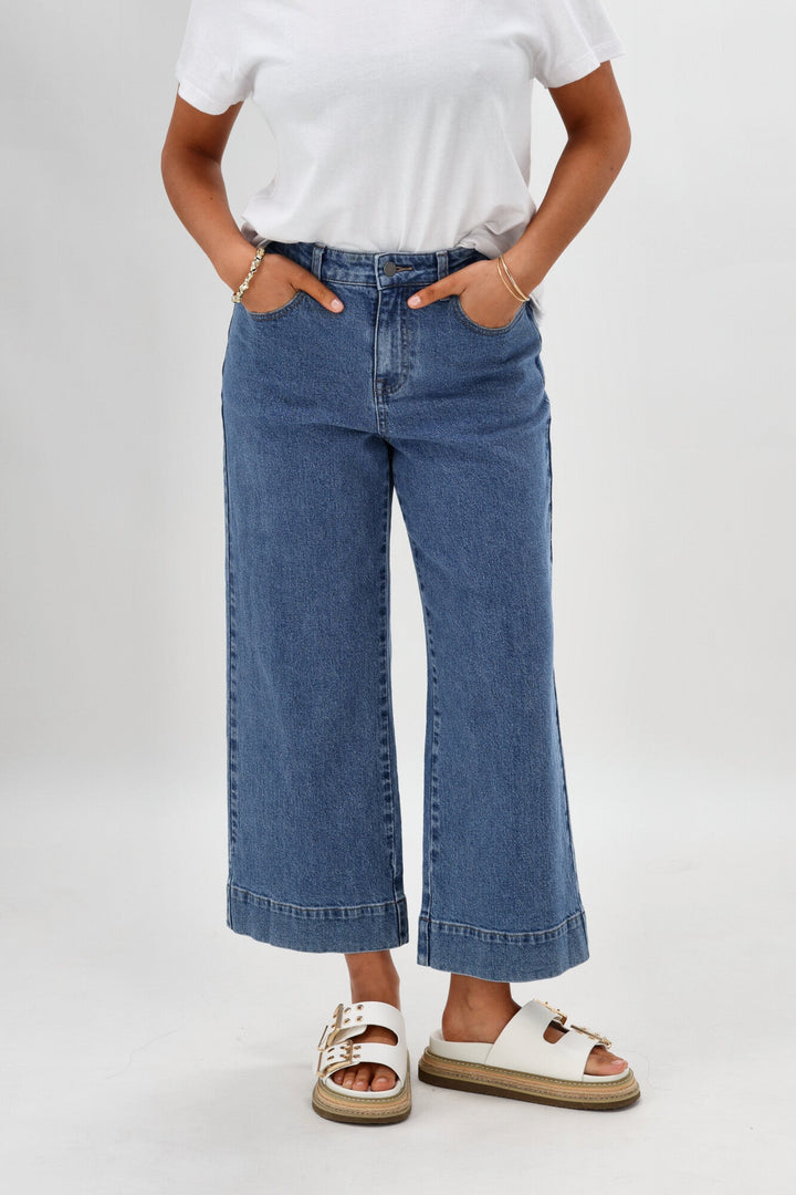 Label Owen Wide Leg Cropped Jean Washed Blue