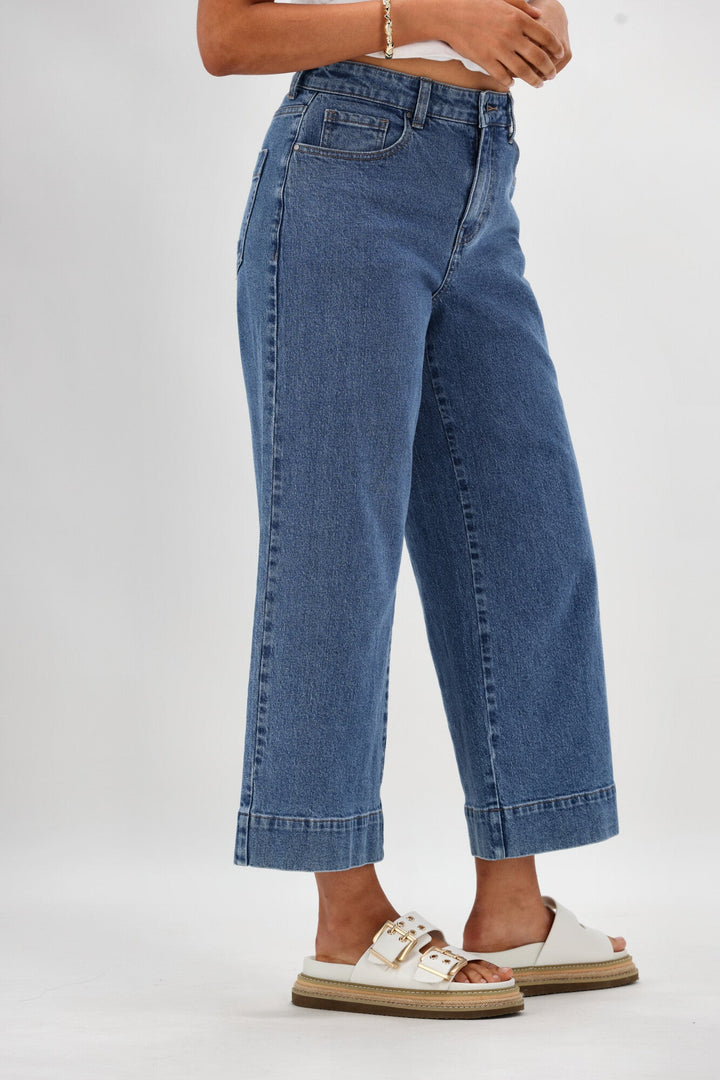 Label Owen Wide Leg Cropped Jean Washed Blue