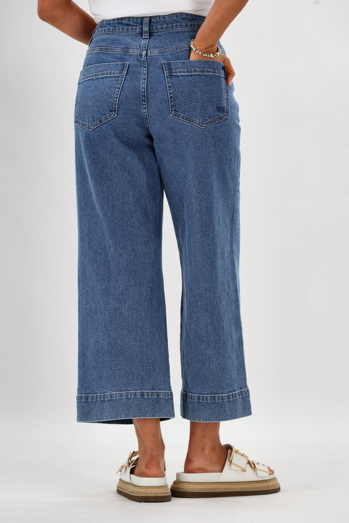 Label Owen Wide Leg Cropped Jean Washed Blue