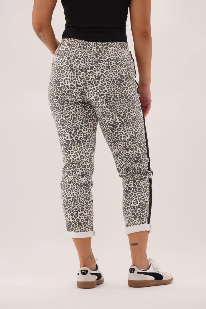 Label Raglan Jogger Animal Print