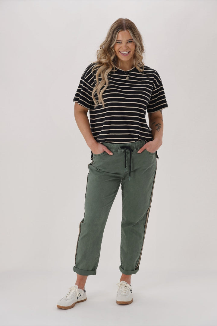 Label Raglan Jogger Khaki