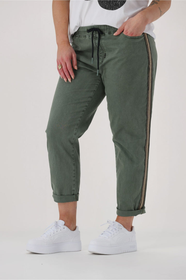 Label Raglan Jogger Khaki