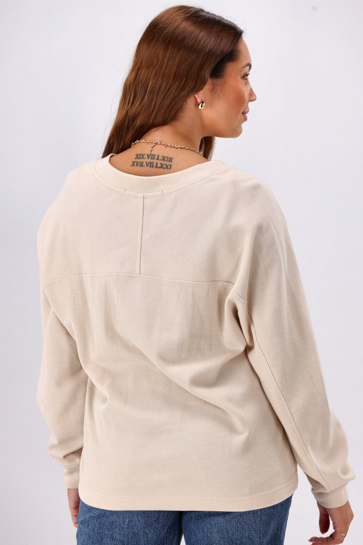 Label Riley Frill Heart Crew Oat