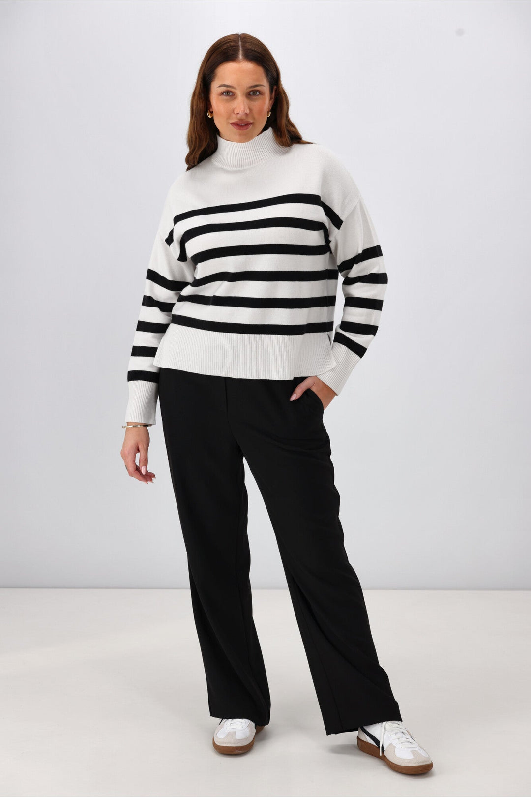Label Roman Exposed Elastic Waist Wide Leg Pant Black