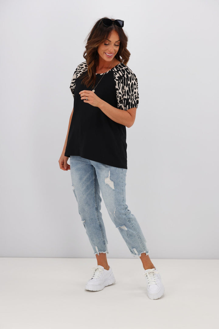 Label Sariah Animal Print Puff Sleeve Top Black