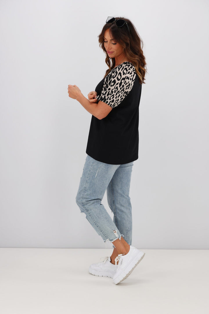 Label Sariah Animal Print Puff Sleeve Top Black