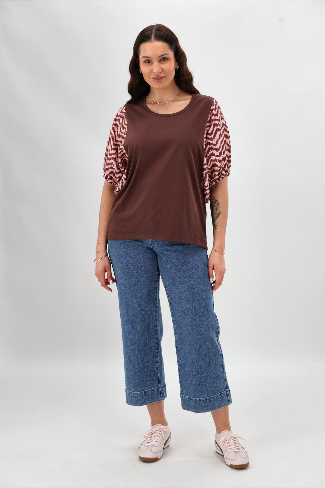 Label Sheyena Woven Sleeve Top Zig Zag Print