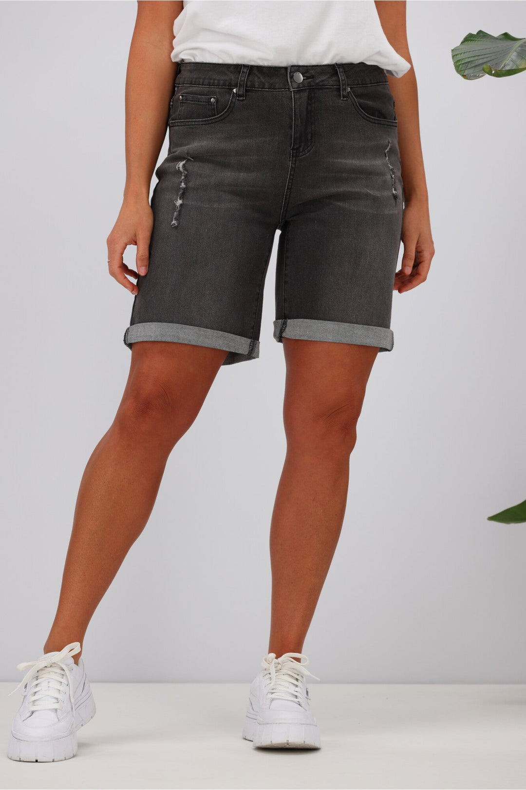 Label Boyfriend Shorts Washed Charcoal