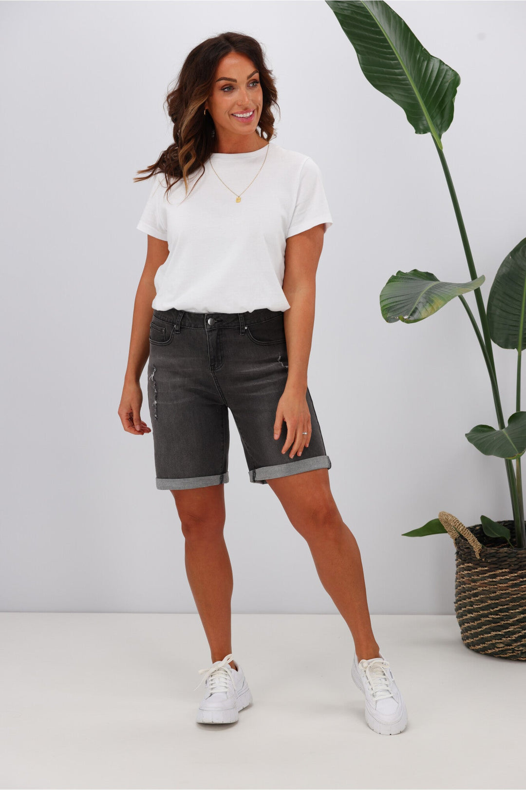 Label Boyfriend Shorts Washed Charcoal