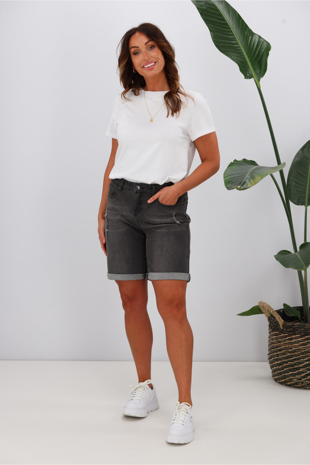 Label Boyfriend Shorts Washed Charcoal