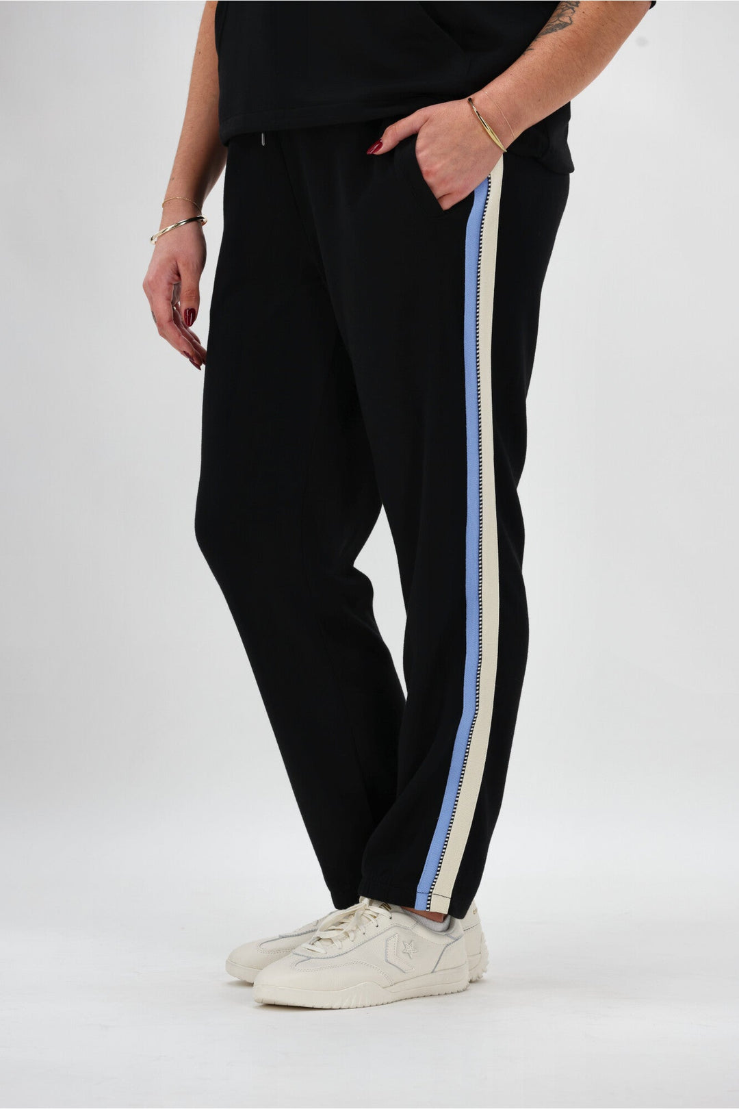 Label Sutton Track Pants Black