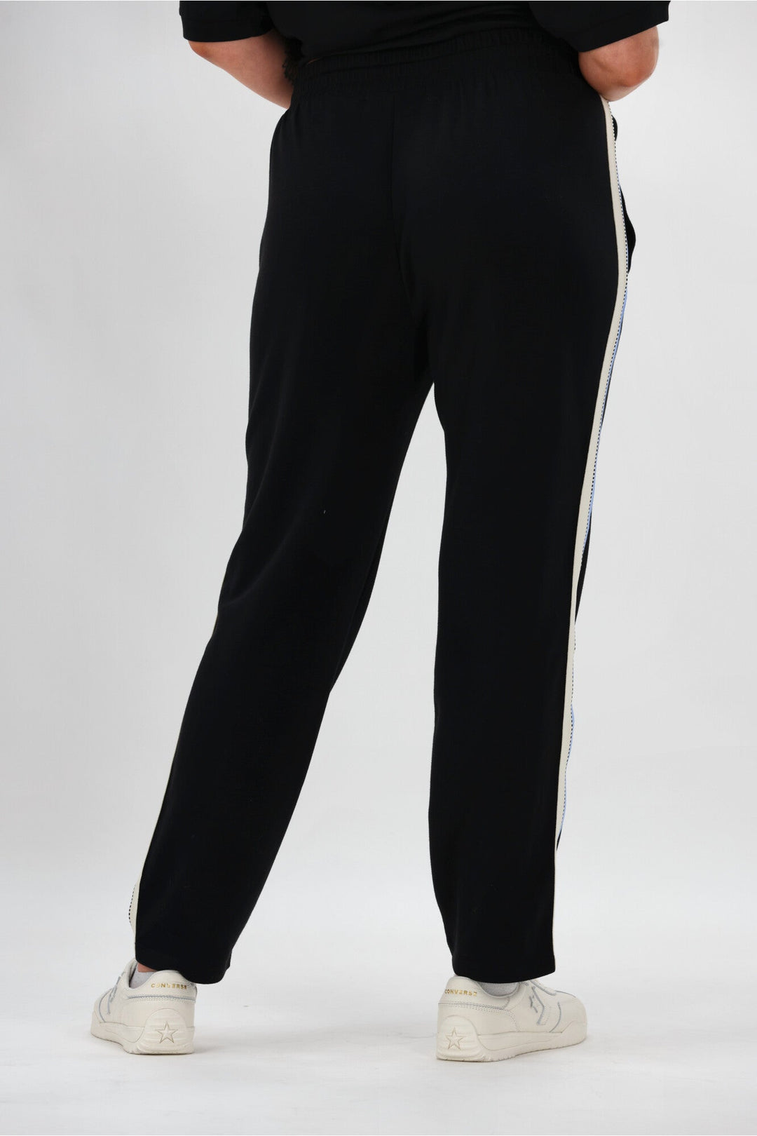 Label Sutton Track Pants Black