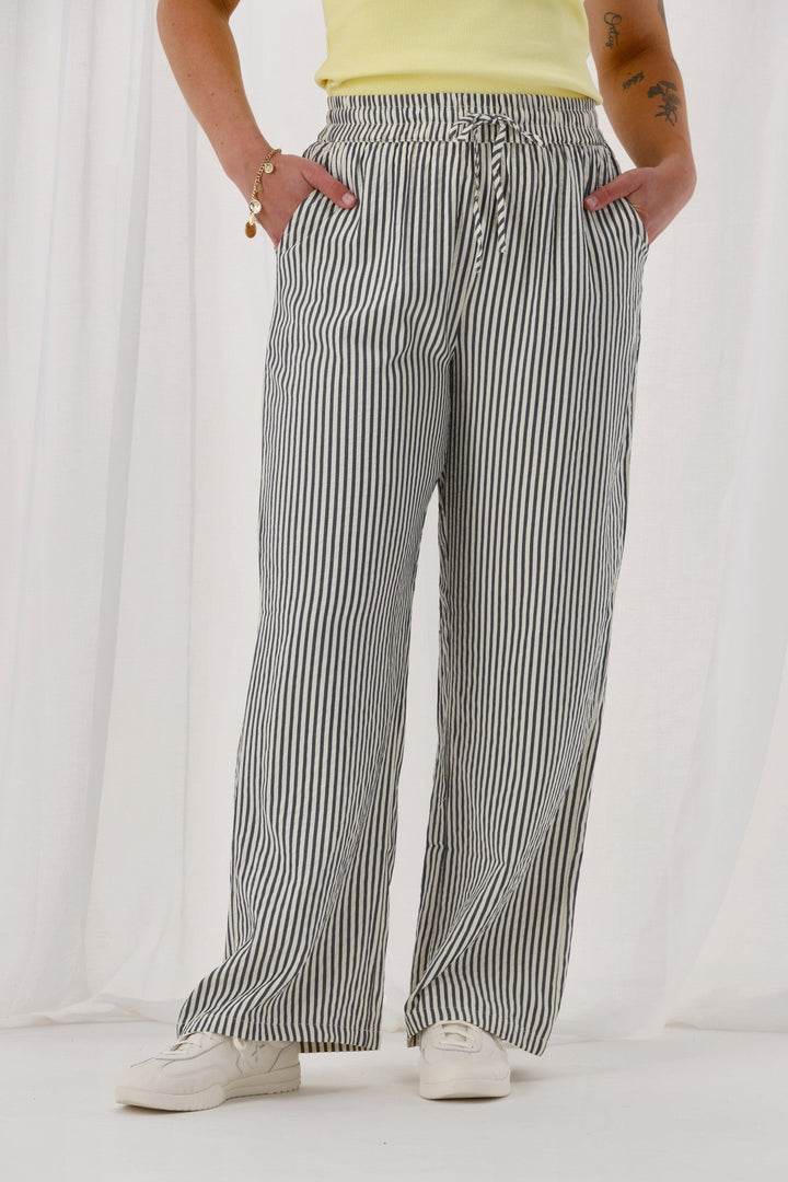 Label Tazelyn Wide Leg Pant Midnight Natural Stripe