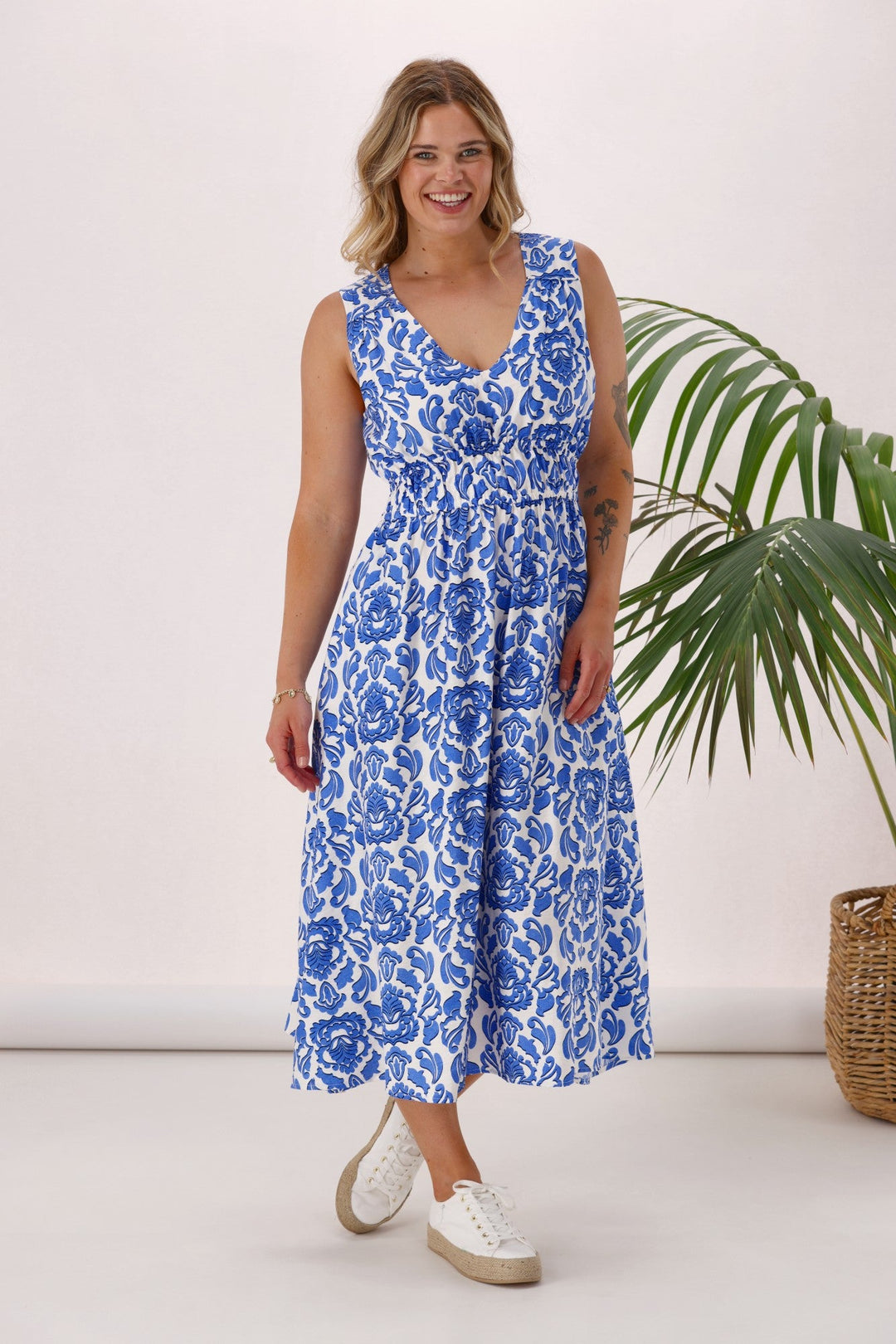 Label Theassaly Dress Print